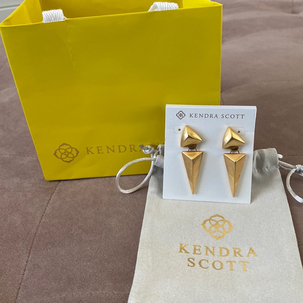Kendra Scott Vivian Statement Earrings